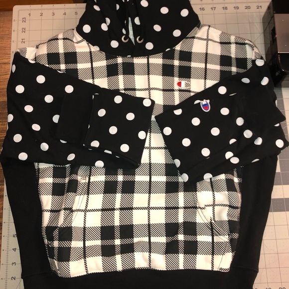 Champion excellent condition sweatshirt size Large - Picture 3 of 13